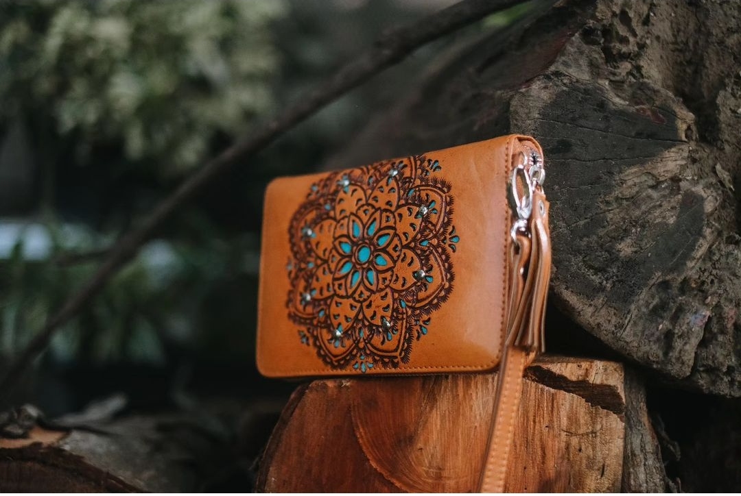 Brown Boho Leather Wallet Options in a Pretty Design